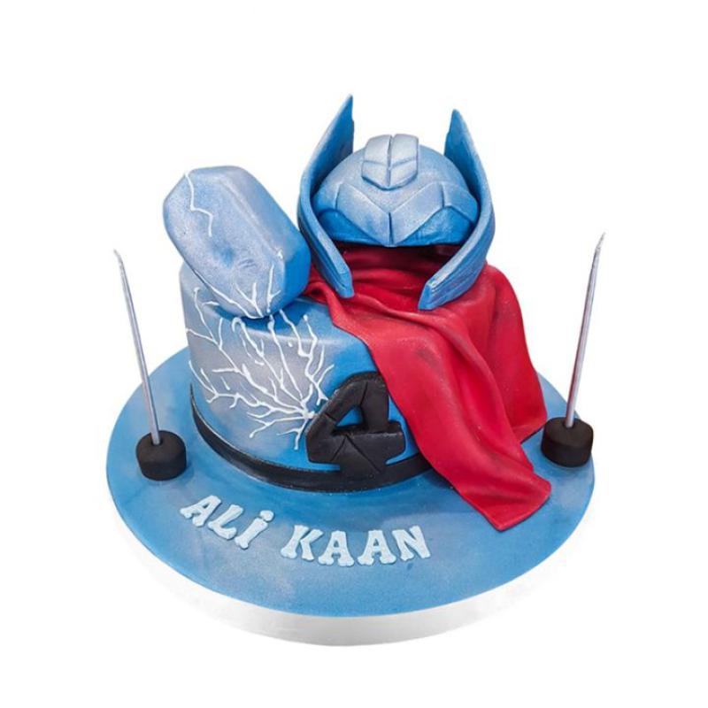 Thor Doğum Günü Pastası