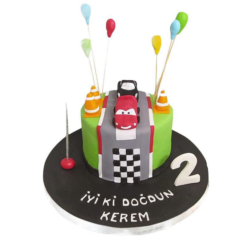 Hızlı Araba Yarış Doğum Günü Pastası