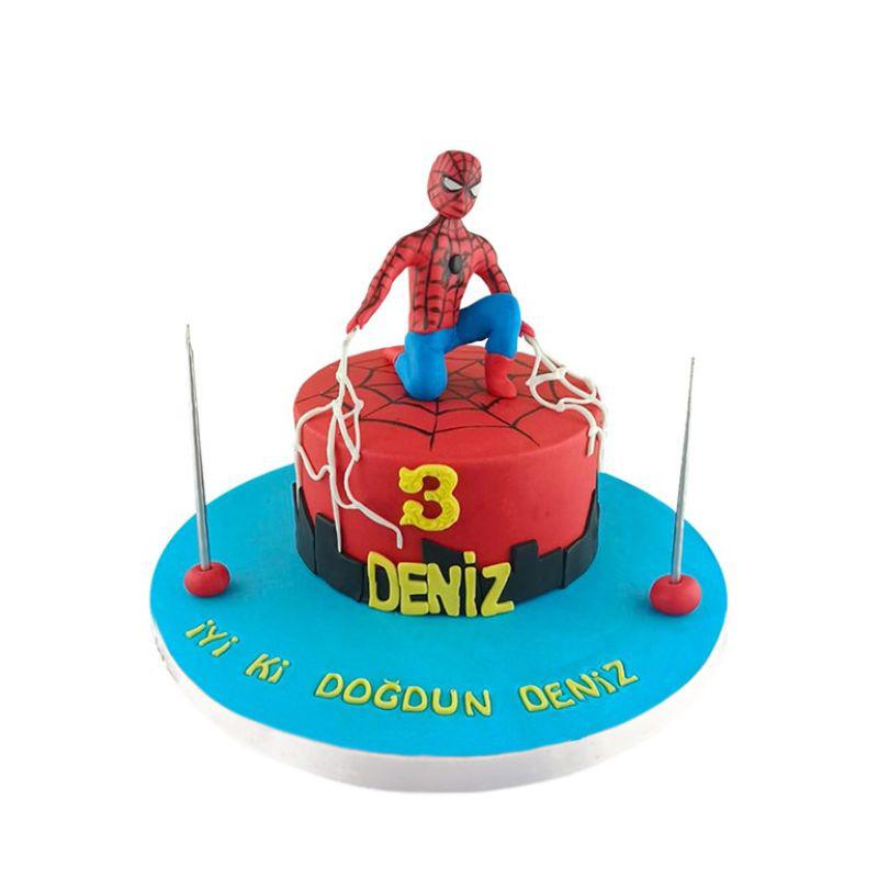 Örümcek Adam Doğum Günü Pastası