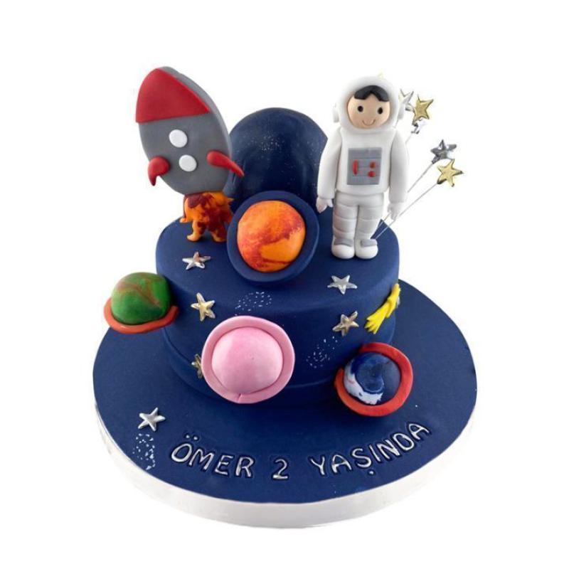 Uzay ve Astronot Pastası
