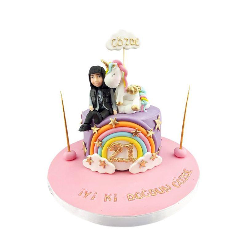 Figürlü Unicorn Doğum Günü Pastası