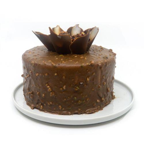 Krokanlı Çikolatalı Pasta