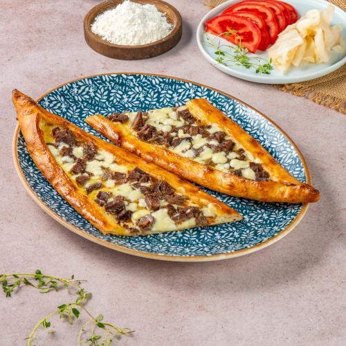 Kavurmalı Peynirli Açık Pide