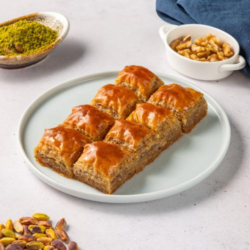Cevizli Ev Baklavası