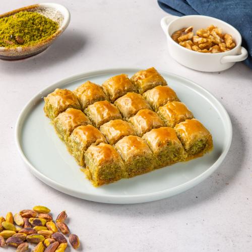 Özel Antep Fıstıklı Baklava