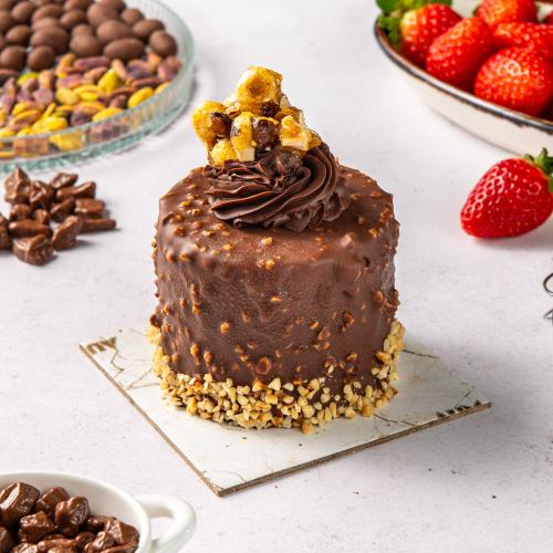 Krokan Çikolatalı Pasta